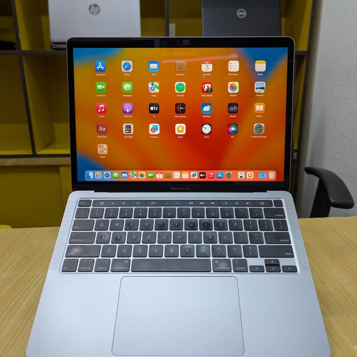 Apple MacBook Pro M1 (14-inch, 2021) (Refurbished)Pre-Owned - Image 4