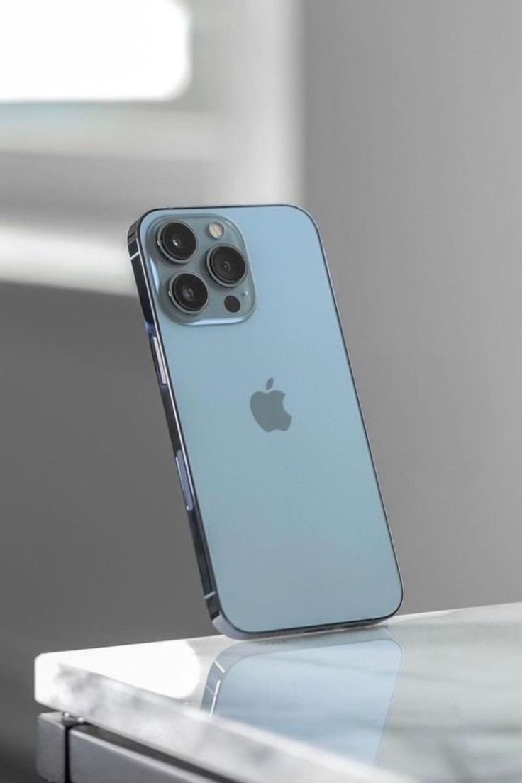 Apple iPhone 13 Pro Max 128GB Sierra Blue Excellent Used - Image 5