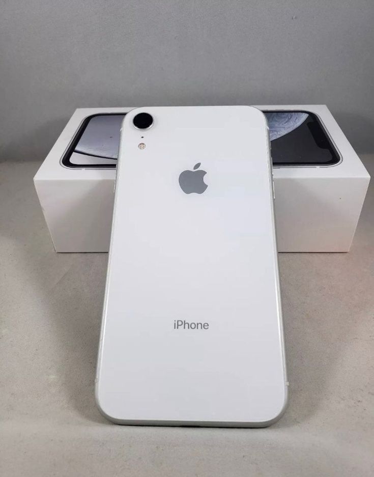Apple iPhone XR 64gb White Excellent Used - Image 5