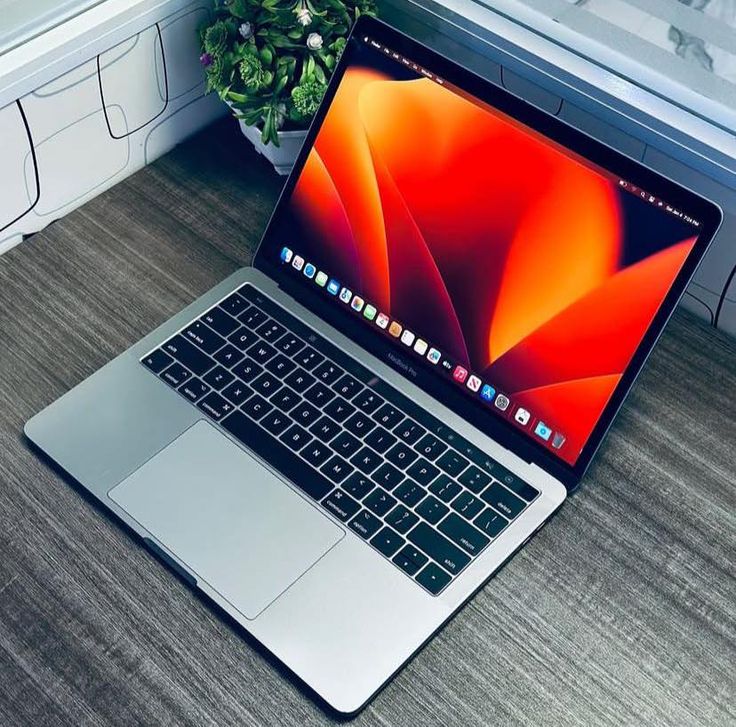 MACBOOK M1 PRO 2021 14-INCH PRE-OWNED - Image 3