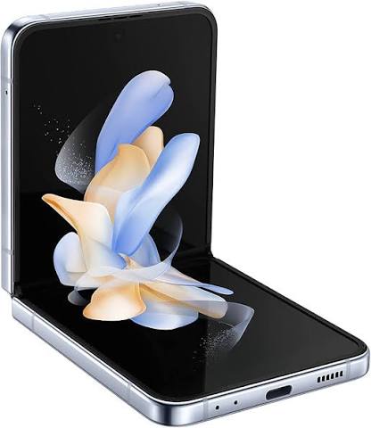 Samsung Galaxy Z Flip 4 – Brand New | 128GB | Stunning Foldable Design - Image 3