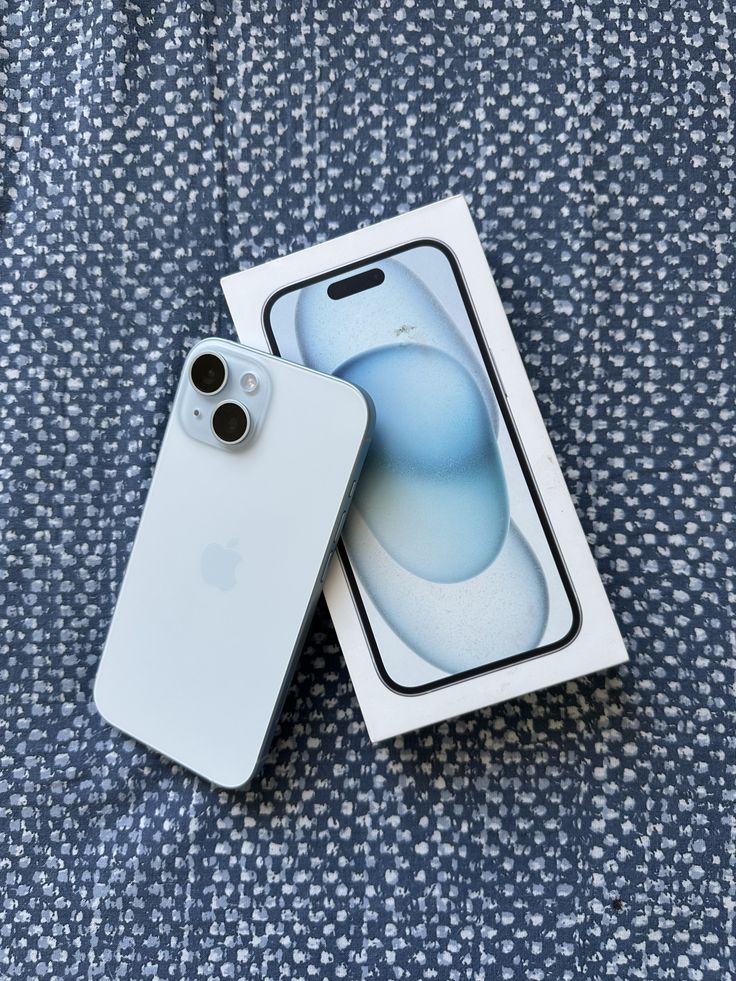iPhone 15 Blue 256 GB Used Excellent - Image 4