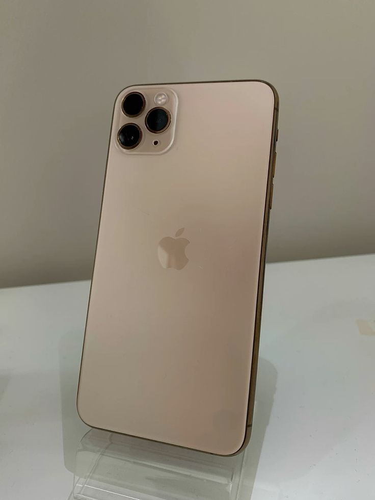 iPhone 13 Pro Max 128GB Gold Excellent Pre-Owned - Image 3
